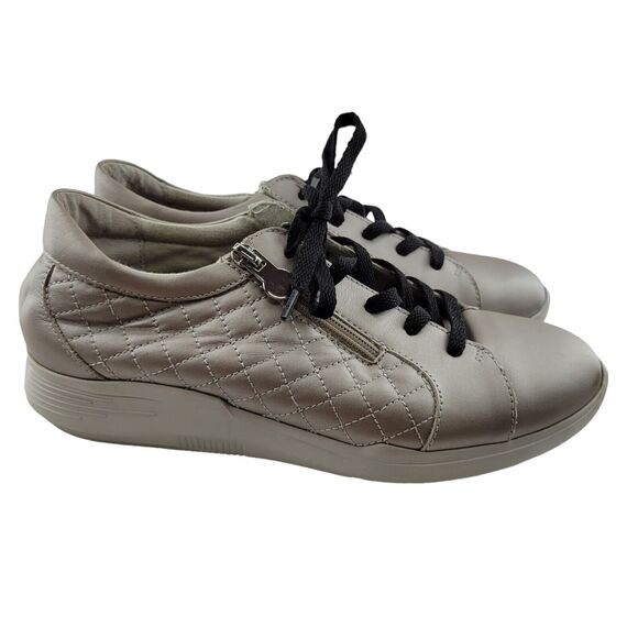 Munro Emmie Sneakers Womens 8 N Narrow Metallic Gray Silver Leather Lace Up Zip
